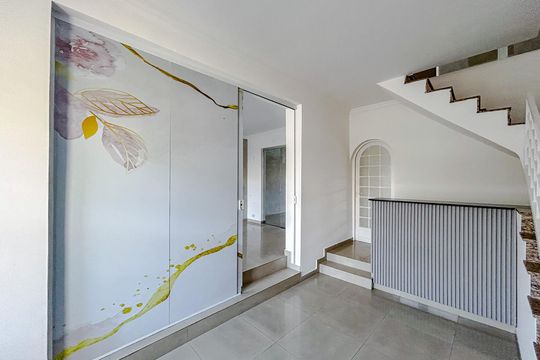 Sala de casa à venda com 5 quartos, 300m² em Vila Carrão, São Paulo