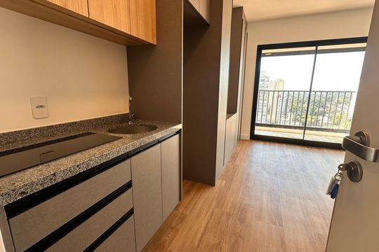 Apartamento para alugar com 1 quarto, 25m² em Santo Amaro, São Paulo