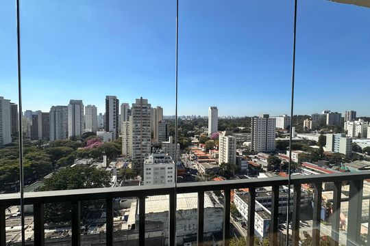 Apartamento para alugar com 1 quarto, 25m² em Santo Amaro, São Paulo