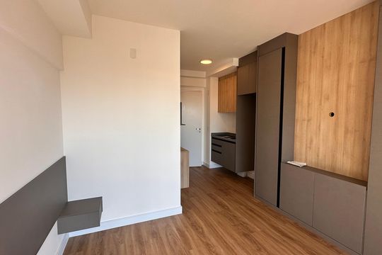 Apartamento para alugar com 1 quarto, 25m² em Santo Amaro, São Paulo