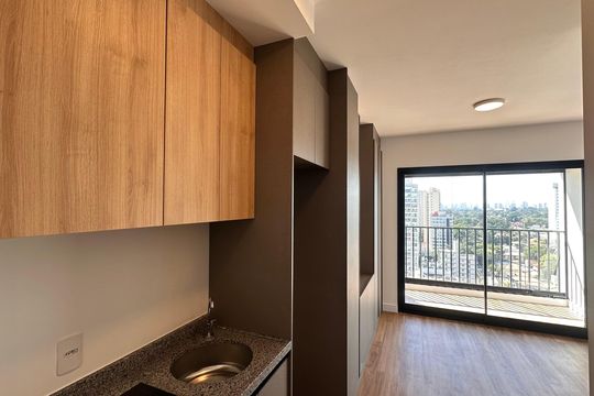 Apartamento para alugar com 1 quarto, 25m² em Santo Amaro, São Paulo