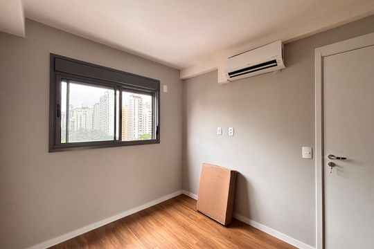 Suíte de apartamento para alugar com 1 quarto, 37m² em Indianópolis, São Paulo