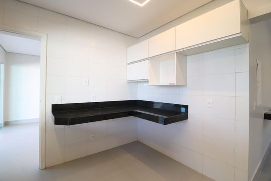 Cozinha de casa de condomínio para alugar com 4 quartos, 259m² em Gávea, Uberlândia