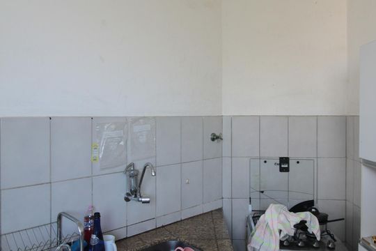Cozinha e Área de Serviço de apartamento à venda com 1 quarto, 62m² em Copacabana, Belo Horizonte