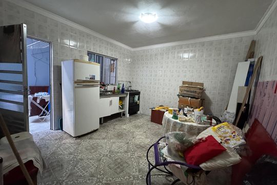 Casa para alugar com 1 quarto, 100m² em Chácara Adriana Aparecida, Carapicuíba