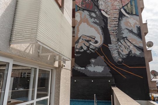 Fachada de apartamento à venda com 1 quarto, 30m² em Floresta, Porto Alegre