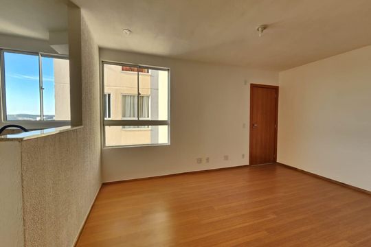 Sala de apartamento para alugar com 2 quartos, 46m² em Alvorada, Contagem