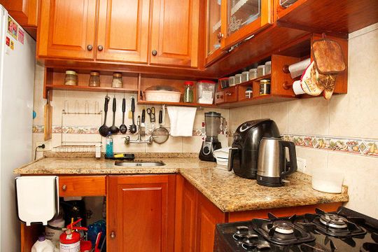 Cozinha + Despensa de apartamento à venda com 2 quartos, 79m² em Rio Branco, Porto Alegre