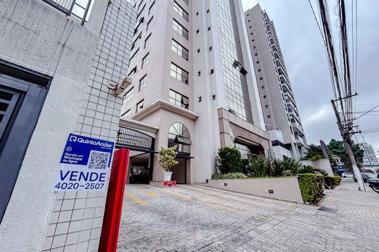 Fachada com Plaquinha de kitnet/studio à venda com 1 quarto, 28m² em Tatuapé, São Paulo
