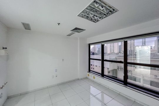 Studio de kitnet/studio à venda com 1 quarto, 28m² em Tatuapé, São Paulo