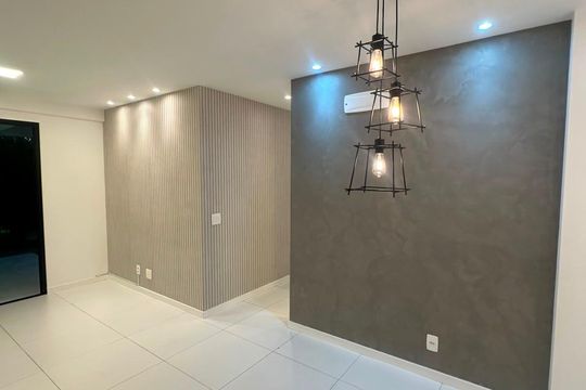 Sala de apartamento à venda com 2 quartos, 86m² em Recreio dos Bandeirantes, Rio de Janeiro