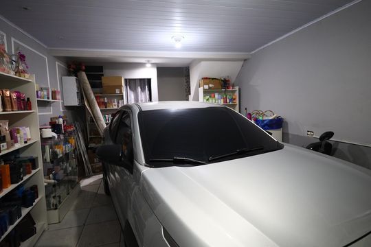 Garagem de casa à venda com 3 quartos, 112m² em Novo Osasco, Osasco