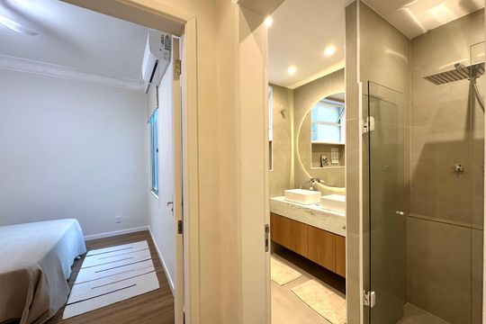 Apartamento à venda com 2 quartos, 84m² em Copacabana, Rio de Janeiro