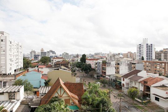 Sala Vista de apartamento à venda com 2 quartos, 67m² em Santana, Porto Alegre