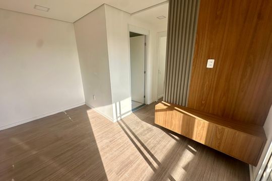 Sala de apartamento para alugar com 2 quartos, 46m² em Várzea de Baixo, São Paulo
