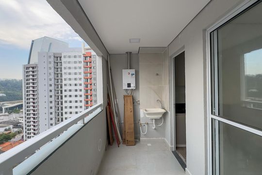 Sacada de apartamento para alugar com 2 quartos, 48m² em Várzea de Baixo, São Paulo