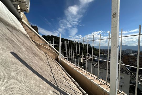 Varanda da Sala de apartamento para alugar com 2 quartos, 51m² em Biquinha, São Vicente