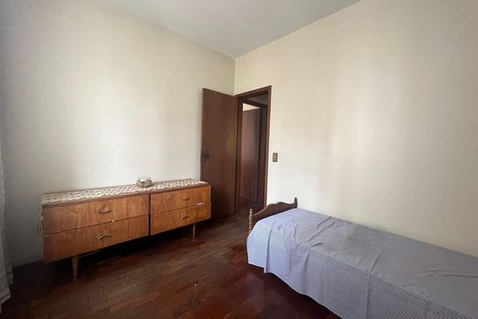 Quarto de apartamento para alugar com 3 quartos, 118m² em Grajaú, Belo Horizonte