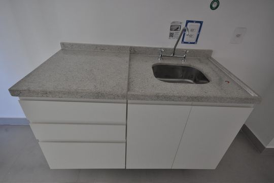 Cozinha de kitnet/studio para alugar com 1 quarto, 26m² em Tucuruvi, São Paulo