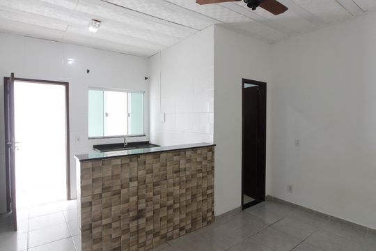Kitnet/Studio para alugar com 1 quarto, 26m² em Parque Burle, Cabo Frio