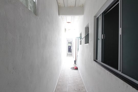 Área comum de kitnet/studio para alugar com 1 quarto, 26m² em Parque Burle, Cabo Frio