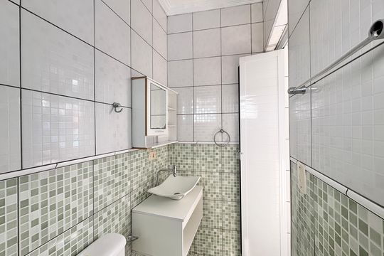 Banheiro de casa para alugar com 2 quartos, 95m² em Brasilândia, São Paulo
