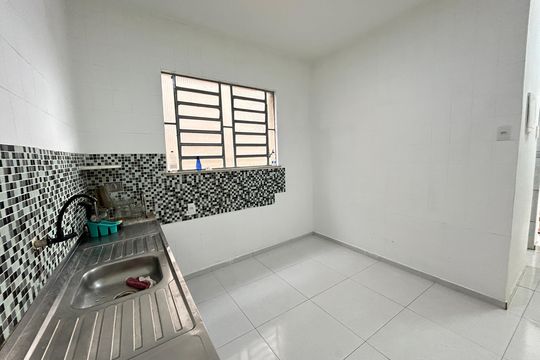 Cozinha de casa para alugar com 2 quartos, 100m² em Bento Ribeiro, Rio de Janeiro