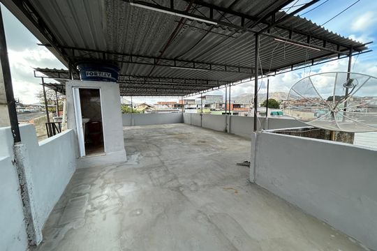 Terraço de casa para alugar com 2 quartos, 100m² em Bento Ribeiro, Rio de Janeiro