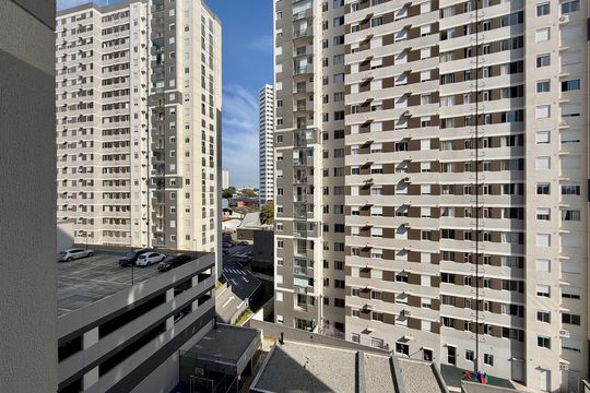 Vista  de apartamento à venda com 2 quartos, 39m² em Socorro, São Paulo