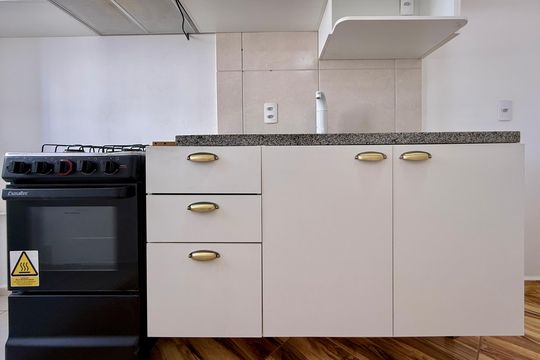 Cozinha de apartamento à venda com 2 quartos, 39m² em Socorro, São Paulo