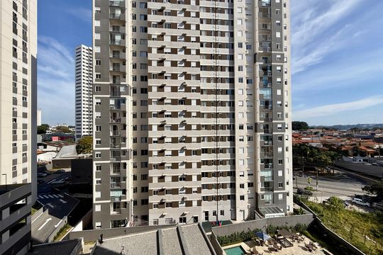 Vista  de apartamento à venda com 2 quartos, 39m² em Socorro, São Paulo