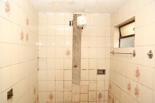 Banheiro de casa para alugar com 2 quartos, 40m² em Setor Marechal Rondon, Goiânia