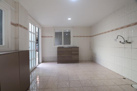 Cozinha de casa para alugar com 2 quartos, 180m² em Estância Velha, Canoas