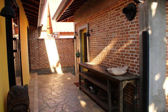 Área Externa de casa de condomínio para alugar com 2 quartos, 180m² em Jardim da Gloria, Cotia