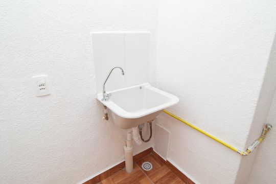 Área de serviço de apartamento para alugar com 2 quartos, 38m² em Fazenda da Juta, São Paulo