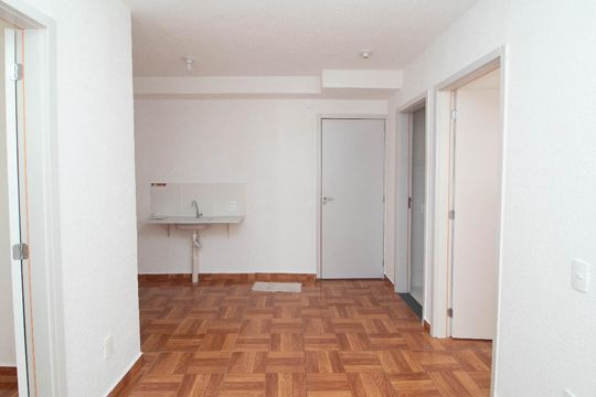 Cozinha de apartamento para alugar com 2 quartos, 38m² em Fazenda da Juta, São Paulo