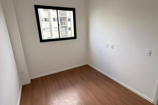 Quarto de apartamento para alugar com 2 quartos, 47m² em Barra Olímpica, Rio de Janeiro