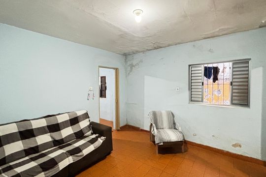 Sala de casa à venda com 2 quartos, 150m² em Vila Linda, Santo André