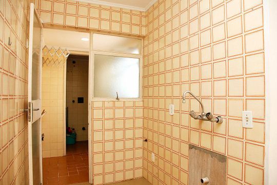 Cozinha  de apartamento à venda com 2 quartos, 120m² em Cidade Baixa, Porto Alegre