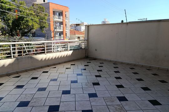 Área externa de casa à venda com 3 quartos, 170m² em Vila Isolina Mazzei, São Paulo
