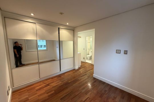 Apartamento à venda com 3 quartos, 84m² em Vila Mariana, São Paulo