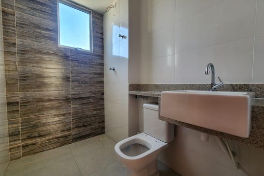 Apartamento para alugar com 2 quartos, 46m² em Alvorada, Contagem