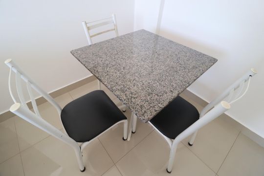 Sala de apartamento para alugar com 2 quartos, 60m² em Jardim Patricia, Uberlândia