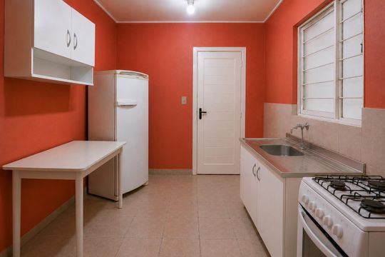 Casa para alugar com 1 quarto, 45m² em COHAB A, Gravataí