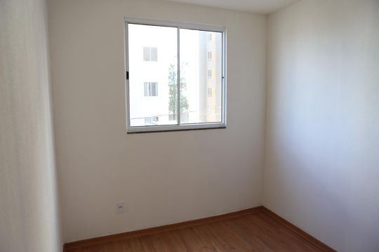 Quarto 2 de apartamento para alugar com 2 quartos, 45m² em Bairro da Glória, Contagem