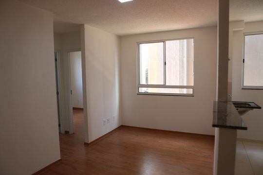 Sala de apartamento para alugar com 2 quartos, 45m² em Bairro da Glória, Contagem