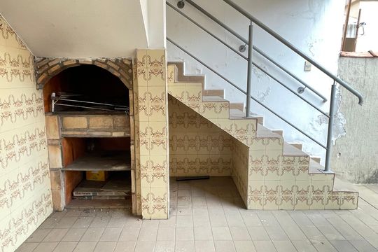 Churrasqueira de casa à venda com 6 quartos, 180m² em Jardim Arpoador, São Paulo