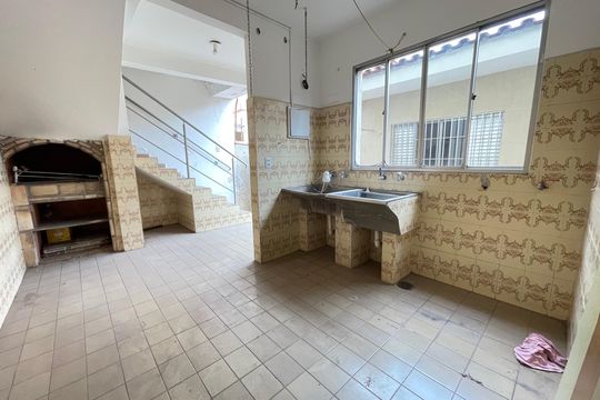 Área de Serviço de casa à venda com 6 quartos, 180m² em Jardim Arpoador, São Paulo