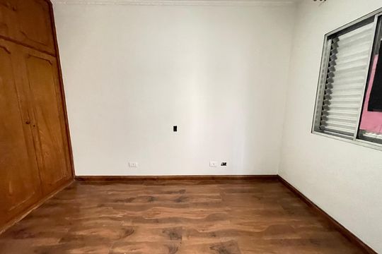 Quarto 1 de casa à venda com 6 quartos, 180m² em Jardim Arpoador, São Paulo