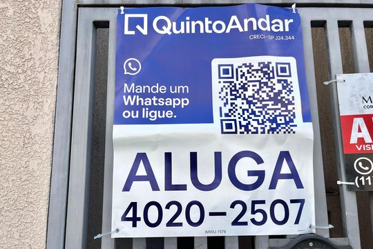 Plaquinha instalada de apartamento para alugar com 1 quarto, 46m² em Parque Jabaquara, São Paulo